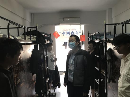 江苏征途国际pg技术学院：守生尽责，“疫”不容辞